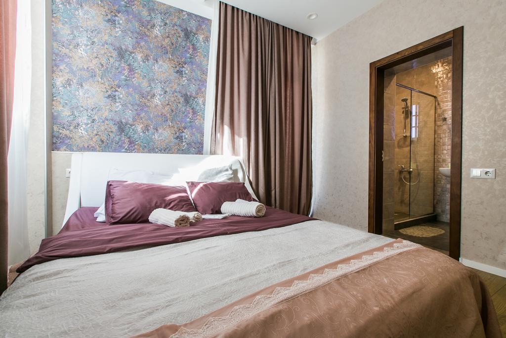 Sweet Home 3 At Freedom Square Tiflis Exterior foto