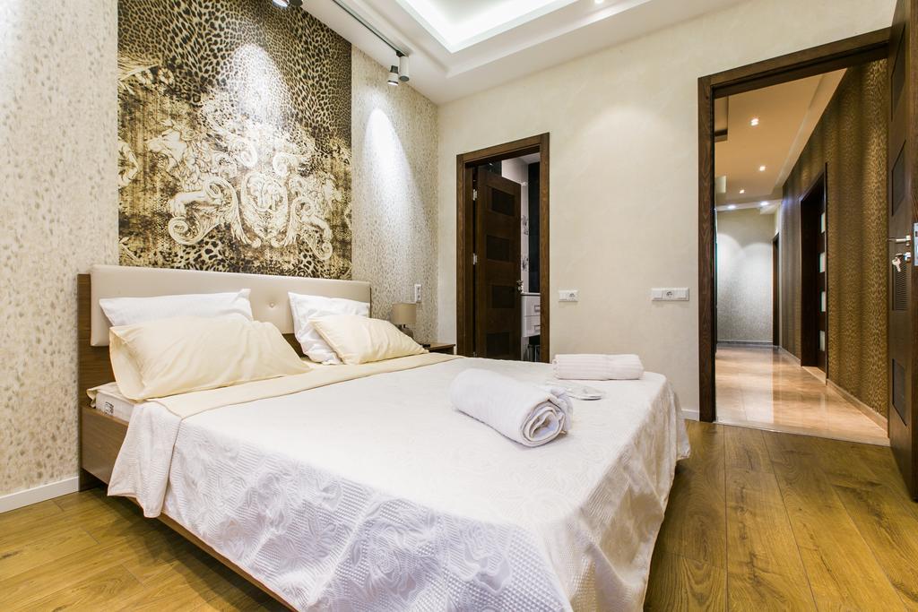Sweet Home 3 At Freedom Square Tiflis Exterior foto